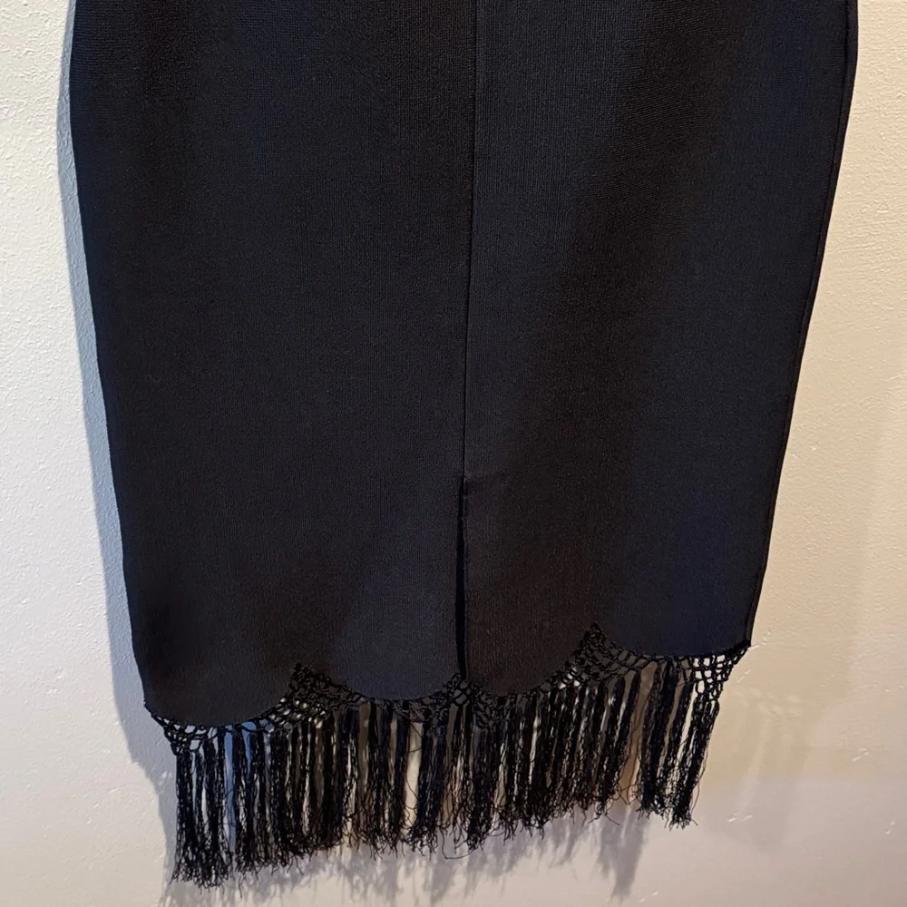 A.L.C Scalloped Black Fringe Hem Pencil Bodycon High Waisted Tassel Skirt - Picture 10 of 13